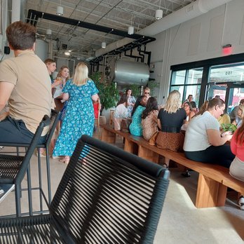 Bevi Bene Brewing - Brewpubs Near Me - Charleston, South Carolina Bevi Bene Brewing - Brewpubs Near Me - Charleston, South Carolina