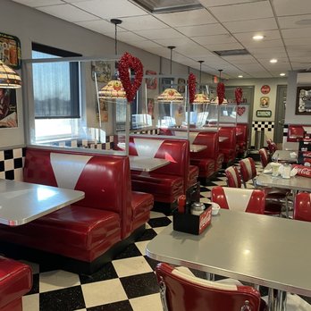 Dalrock Diner - The Ambiance - American Near Me - Rowlett, Texas Dalrock Diner - The Ambiance - American Near Me - Rowlett, Texas