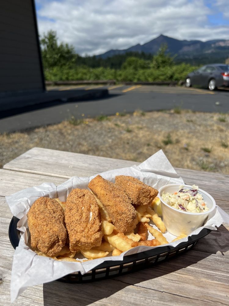 BRIGHAM FISH MARKET 289 Photos & 315 Reviews 681 Wanapa St, Cascade Locks, Oregon Seafood