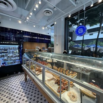Paris Baguette - Bakeries Near Me - Honolulu, Hawaii Paris Baguette - Bakeries Near Me - Honolulu, Hawaii