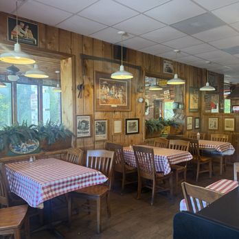 Back Yard BarBeCue - Barbeque Near Me - Brownsville, Tennessee