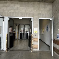 US Post Office - Customer service entrance through loading zone
