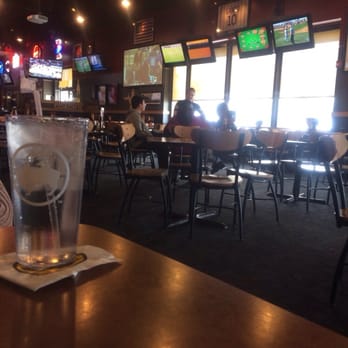 Buffalo Wild Wings - Chicken Wings Near Me - Lombard, Illinois Buffalo Wild Wings - Chicken Wings Near Me - Lombard, Illinois