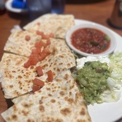 Manor Grill & Bar - Quesadilla Suiza (without mushrooms)