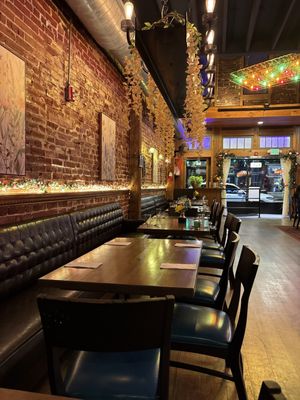 Lazizi Halal Cuisine by null