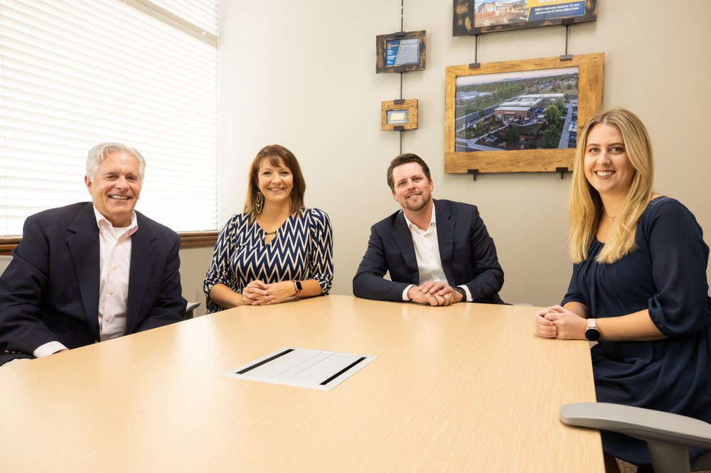 COMPASS COMMERCIAL REAL ESTATE SERVICES Updated June 2024 42 Photos