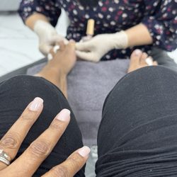 Organic Nails - SNS & Pedicure