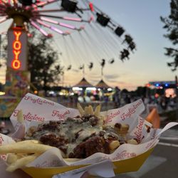 Frylicious - Chili cheese fries