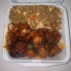 Mai Thai Seafood - S8. General Tso's Chicken with Shrimp Fried Rice.