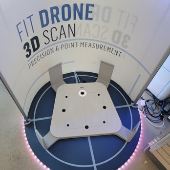 Road Runner Sports - 3D foot scan to find what type of shoes you need, and to design custom inserts. - Shoe Stores Near Me - Solana Beach, California