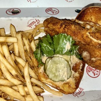 Slim Chickens - Southern Near Me - Indianapolis, Indiana Slim Chickens - Southern Near Me - Indianapolis, Indiana