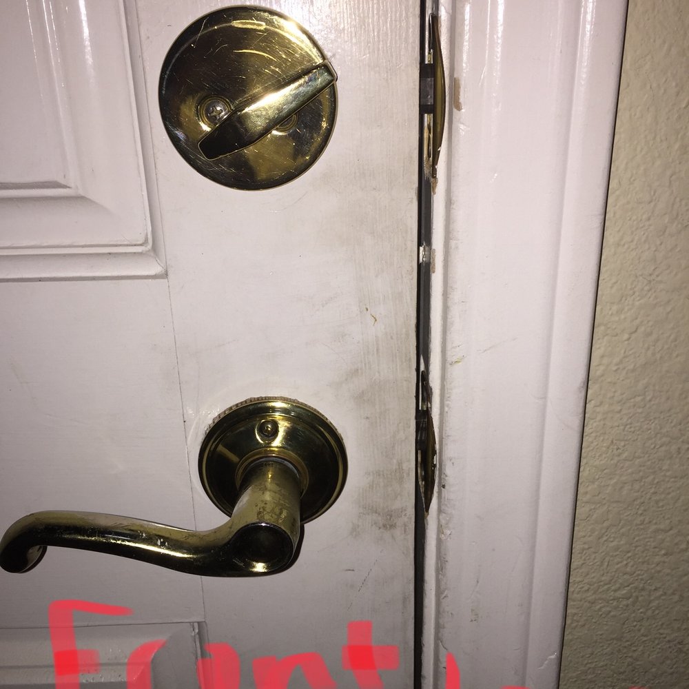 Sunshine Home Maintenance - Condition of front door, after Sunshine's "service," in which we specifically designated doors for cleaning. - Home Cleaning Near Me Sunshine Home Maintenance - Condition of front door, after Sunshine's "service," in which we specifically designated doors for cleaning. - Home Cleaning Near Me