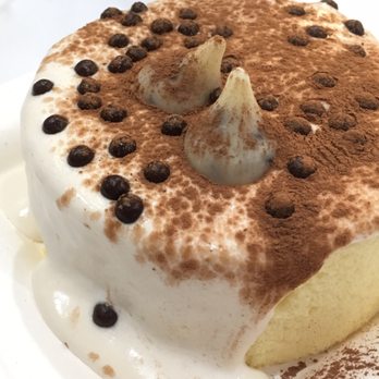 Feng Cha Teahouse - Before pic - Tiramisu Milk Foam Cake - Desserts Near Me - Newark, California