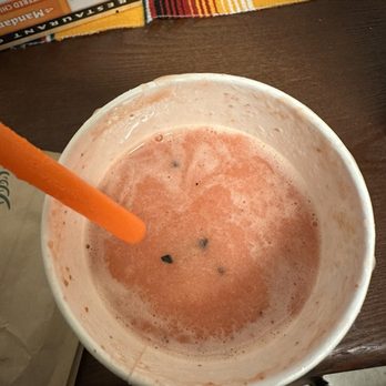 Jamba - Hard plastic mixed into my child's smoothie - Juice Bars & Smoothies Near Me - Riverbank, California