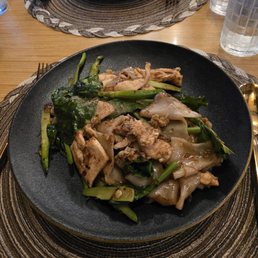 Chicken pad see ew