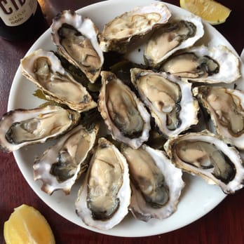 Linnane's Lobster Bar - Delicious, creamy oysters. - Seafood Near Me - New Quay, CE Linnane's Lobster Bar - Delicious, creamy oysters. - Seafood Near Me - New Quay, CE