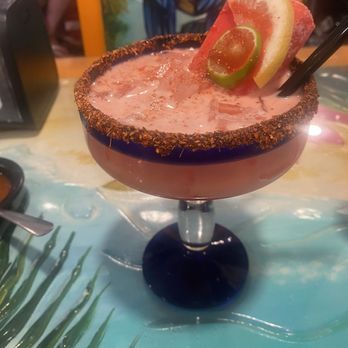 Mariscos Playa Hermosa - Spicy watermelon margarita with watermelon popsicle - Mexican Near Me - Phoenix, Arizona Mariscos Playa Hermosa - Spicy watermelon margarita with watermelon popsicle - Mexican Near Me - Phoenix, Arizona