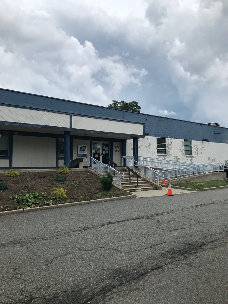 US POST OFFICE Updated August 2024 46 Industrial Ave, Mahwah, New Jersey Post Offices