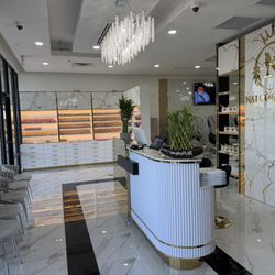 K Nail Lounge