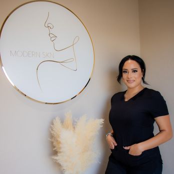Modern SKN - Owner Rachel Canelo - Waxing Near Me - North Providence, Rhode Island Modern SKN - Owner Rachel Canelo - Waxing Near Me - North Providence, Rhode Island