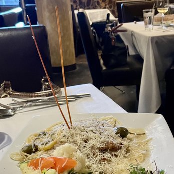 Mi Piaci Restaurant - Veal - Italian Near Me - El Paso, Texas Mi Piaci Restaurant - Veal - Italian Near Me - El Paso, Texas