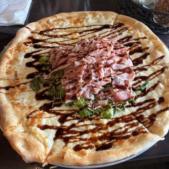 5 West Pub - Arugula prosciutto pizza - Pubs Near Me - North Cape May, New Jersey 5 West Pub - Arugula prosciutto pizza - Pubs Near Me - North Cape May, New Jersey