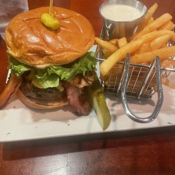 Hops Burger Bar - North Carolinian Burger - Burgers Near Me - Greensboro, North Carolina