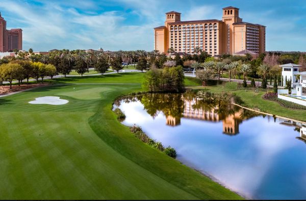 The Ritz-Carlton Orlando, Grande Lakes by null