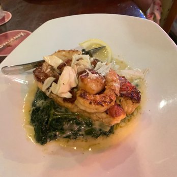 Pappadeaux Seafood Kitchen - Crispy Atlantic Salmon - Cajun/Creole Near Me - Marietta, Georgia