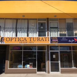 Optica Turati - Store front