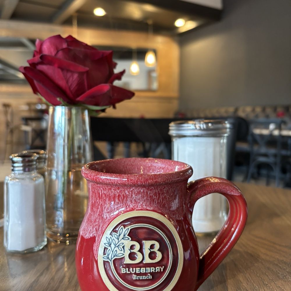 Blueberry Brunch - Cute details - Breakfast & Brunch Near Me - Farmington, Michigan Blueberry Brunch - Cute details - Breakfast & Brunch Near Me - Farmington, Michigan
