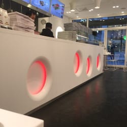 Sushi Yama - Hvit, hvit, sort og litt rødt