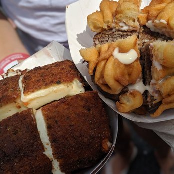 RK Mobile Foods - Hamburg-er Festival - Caterers Near Me RK Mobile Foods - Hamburg-er Festival - Caterers Near Me