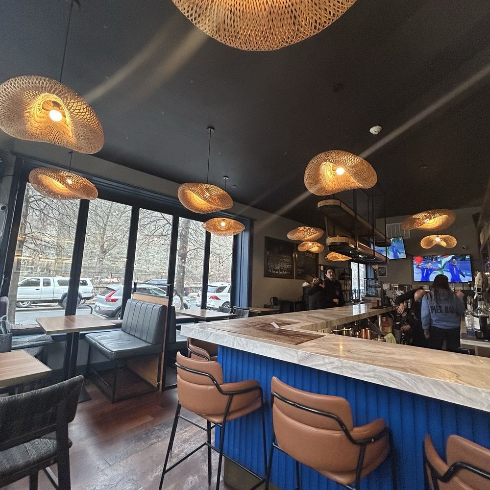 Pier Bar - Seafood Near Me - Philadelphia, Pennsylvania Pier Bar - Seafood Near Me - Philadelphia, Pennsylvania