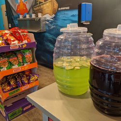 La Zenita - Snacks and other drink options. There was also some dessert in a cooler (not pictured here).