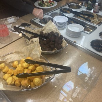 Jason's Deli - Salad bar area - Delis Near Me - Gilbert, Arizona