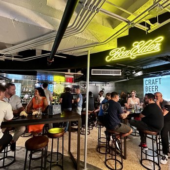 BoxElder Craft Beer Bar - people sitting at bar - Bars Near Me - Miami, Florida BoxElder Craft Beer Bar - people sitting at bar - Bars Near Me - Miami, Florida