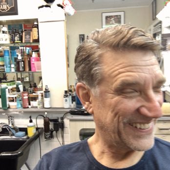 Los Altos Barber Shop - Barbers Near Me - Los Altos, California Los Altos Barber Shop - Barbers Near Me - Los Altos, California