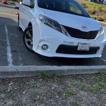 Friendly Limo & Shuttle Service - Airport Shuttles Near Me - Sacramento, California Friendly Limo & Shuttle Service - Airport Shuttles Near Me - Sacramento, California
