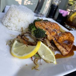 Moshi Sushi Bar - Teriyaki Salmon (6/3/2022)