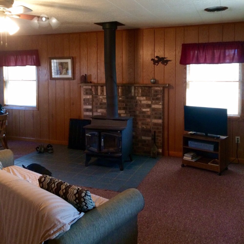 Kishauwau Cabins - Vacation Rentals Near Me - Tonica, Illinois Kishauwau Cabins - Vacation Rentals Near Me - Tonica, Illinois