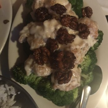 Hong Luck Restaurant - Walnut shrimp - Chinese Near Me - Levittown, Pennsylvania