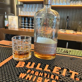 Bulleit Distilling Co Visitor Experience - Tasting Classes Near Me - Shelbyville, Kentucky Bulleit Distilling Co Visitor Experience - Tasting Classes Near Me - Shelbyville, Kentucky