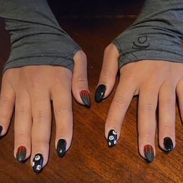 I love my Halloween nails- done by Lisa ! I love my Halloween nails- done by Lisa !