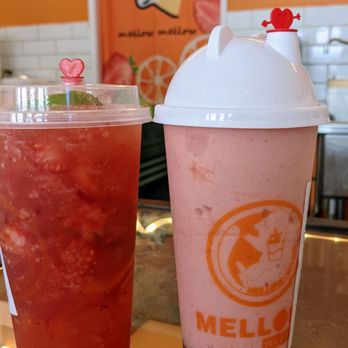 Mellow Tea Studio - First love and Strawberry Feast (milk based) - Bubble Tea Near Me - Redondo Beach, California Mellow Tea Studio - First love and Strawberry Feast (milk based) - Bubble Tea Near Me - Redondo Beach, California