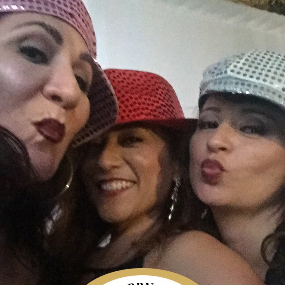 Radical Photobooth - Photo Booth Rentals Near Me Radical Photobooth - Photo Booth Rentals Near Me