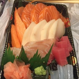 I ordered the small sashimi combo and they gave me soo much extra ! I ordered the small sashimi combo and they gave me soo much extra !