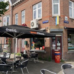 Snackbar Smikkelhoekje - Outside eating area