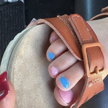 Dixie Nails and Spa - Nail Salons Near Me - Huntsville, Alabama