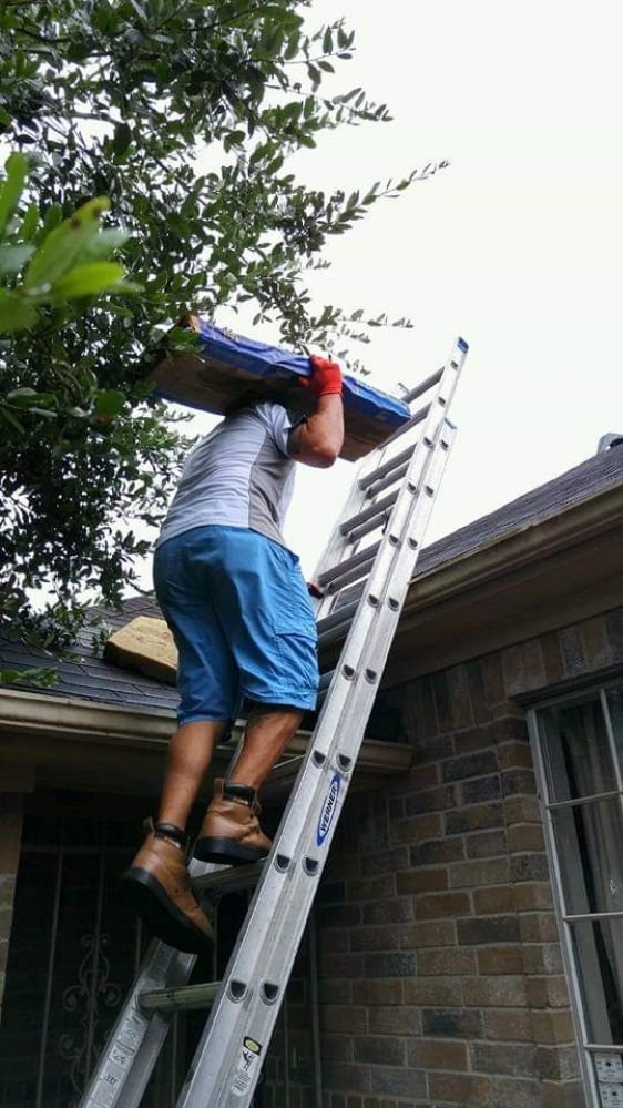 Slide of Mast Roofing & Construction